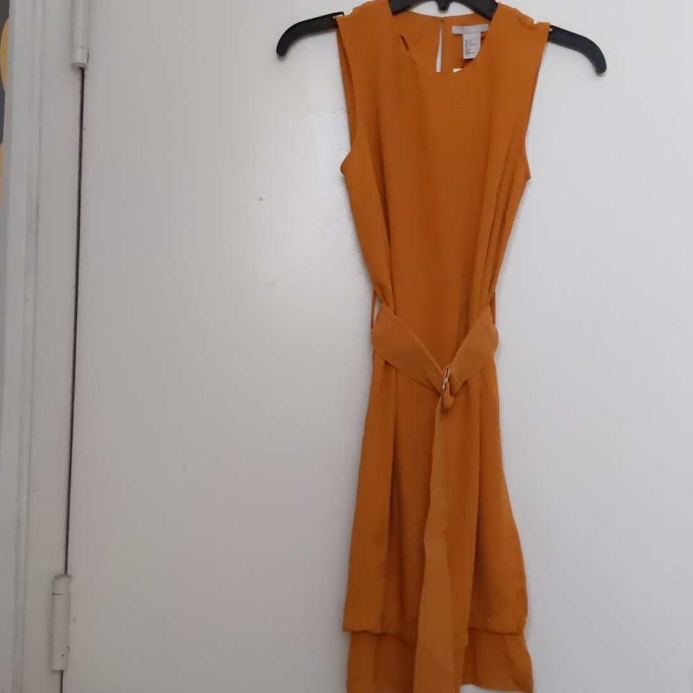 H&M Belted Sleeveless Tunic